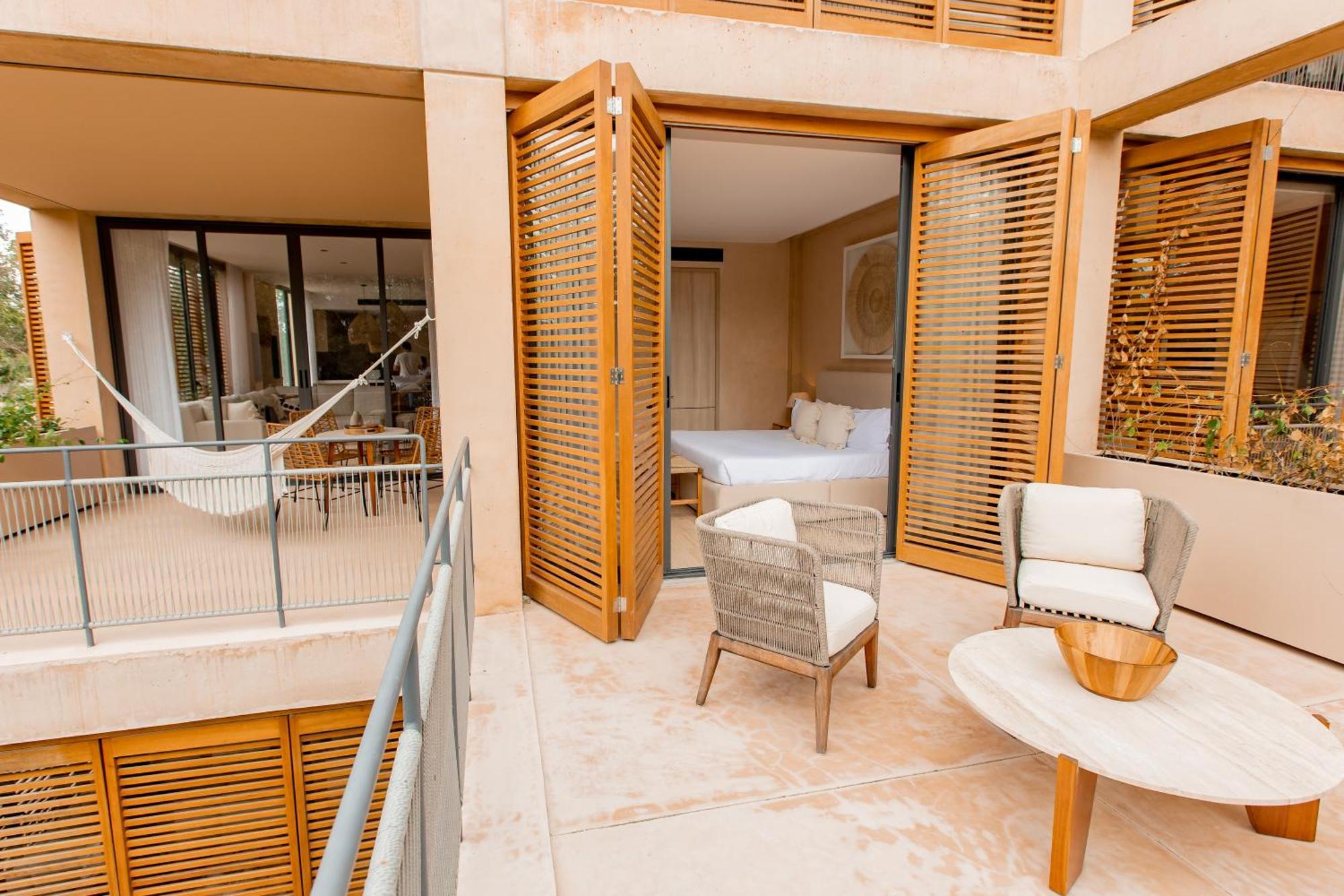 Lumina At The Village Luxury Residences In Corasol Playa del Carmen Oda fotoğraf